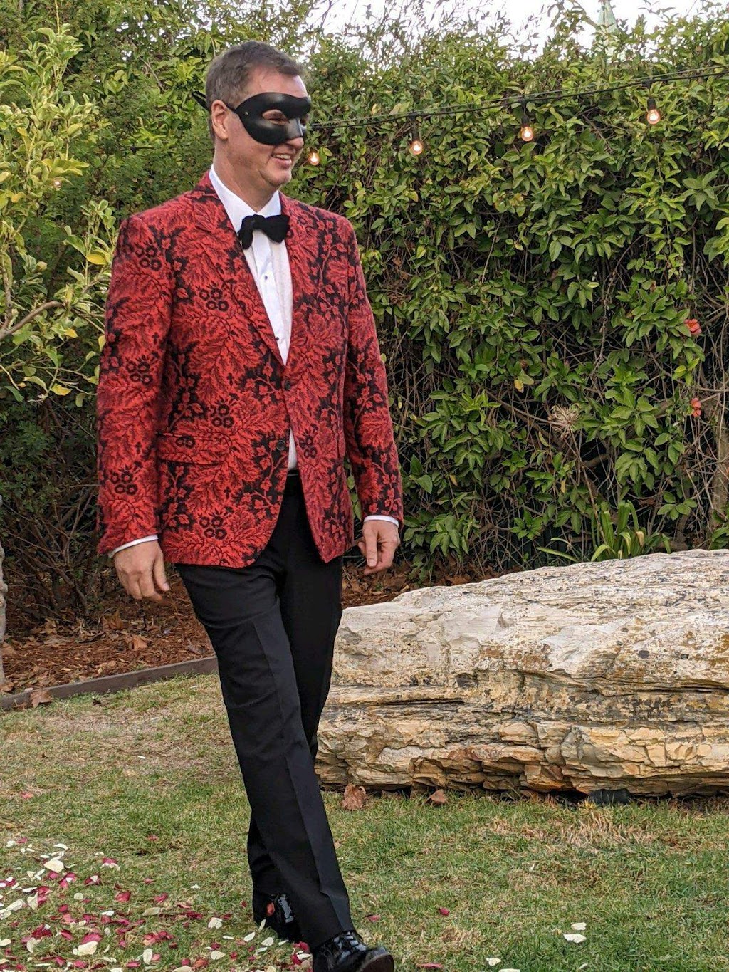 Door To Door Valet Cleaners & Tailors 1013 N Swarthmore Ave, Pacific