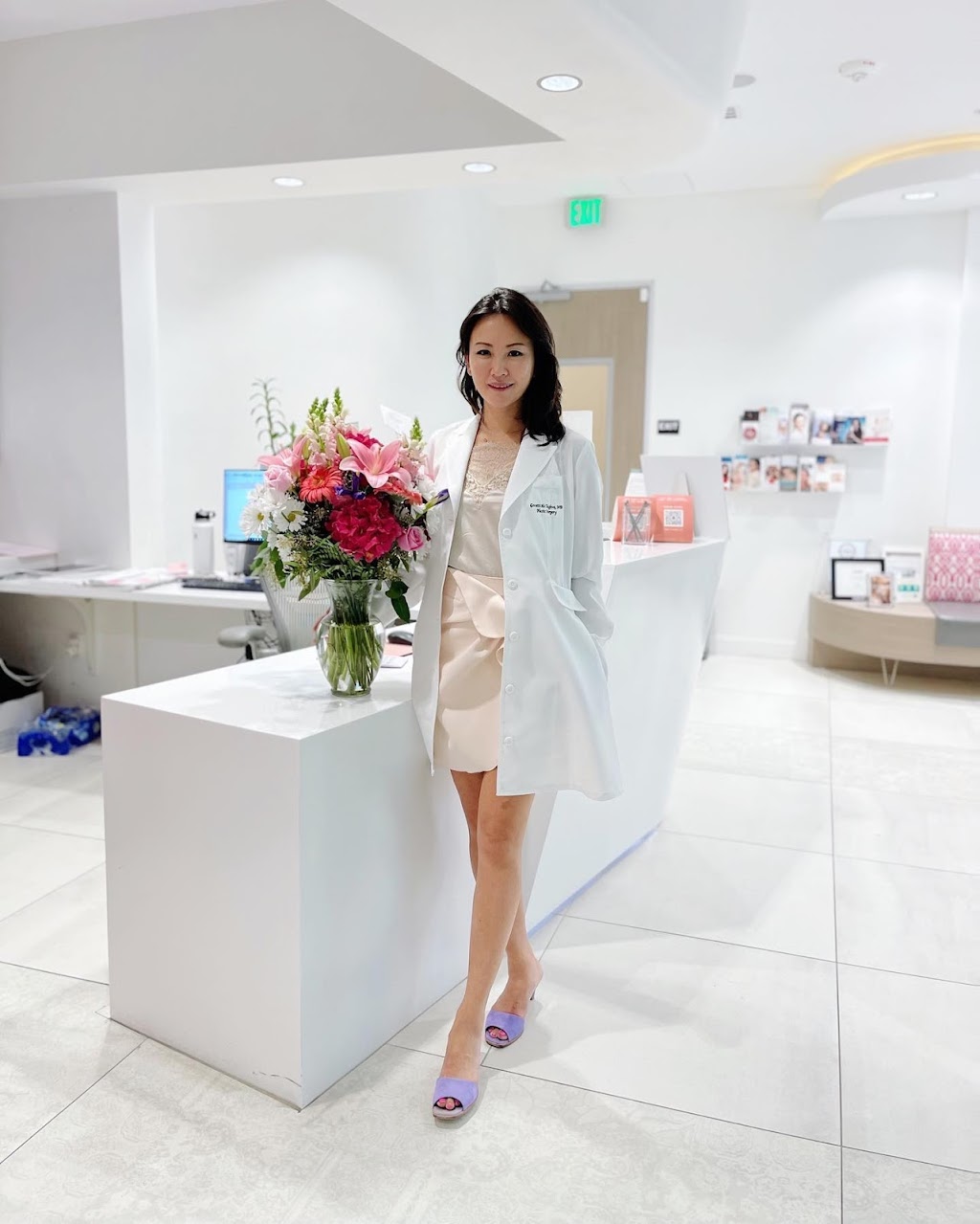 LEA Plastic Surgery - Goretti Ho Taghva MD, FACS | 20360 SW Birch St #180, Newport Beach, CA 92660, USA | Phone: (949) 945-2168