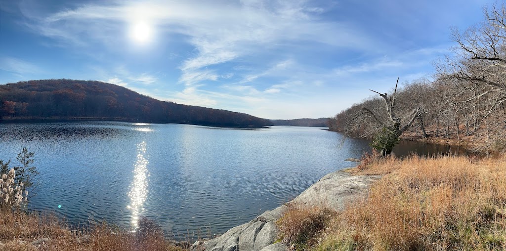 Valley Rock Lodge | 66 Orange Turnpike, Sloatsburg, NY 10974, USA | Phone: (845) 618-9123