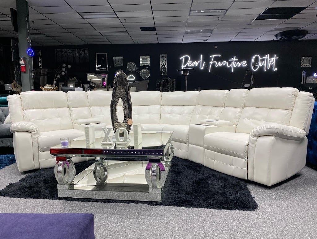 Pearl Furniture Outlet | 2208 S Collins St, Arlington, TX 76010, USA | Phone: (817) 383-4130