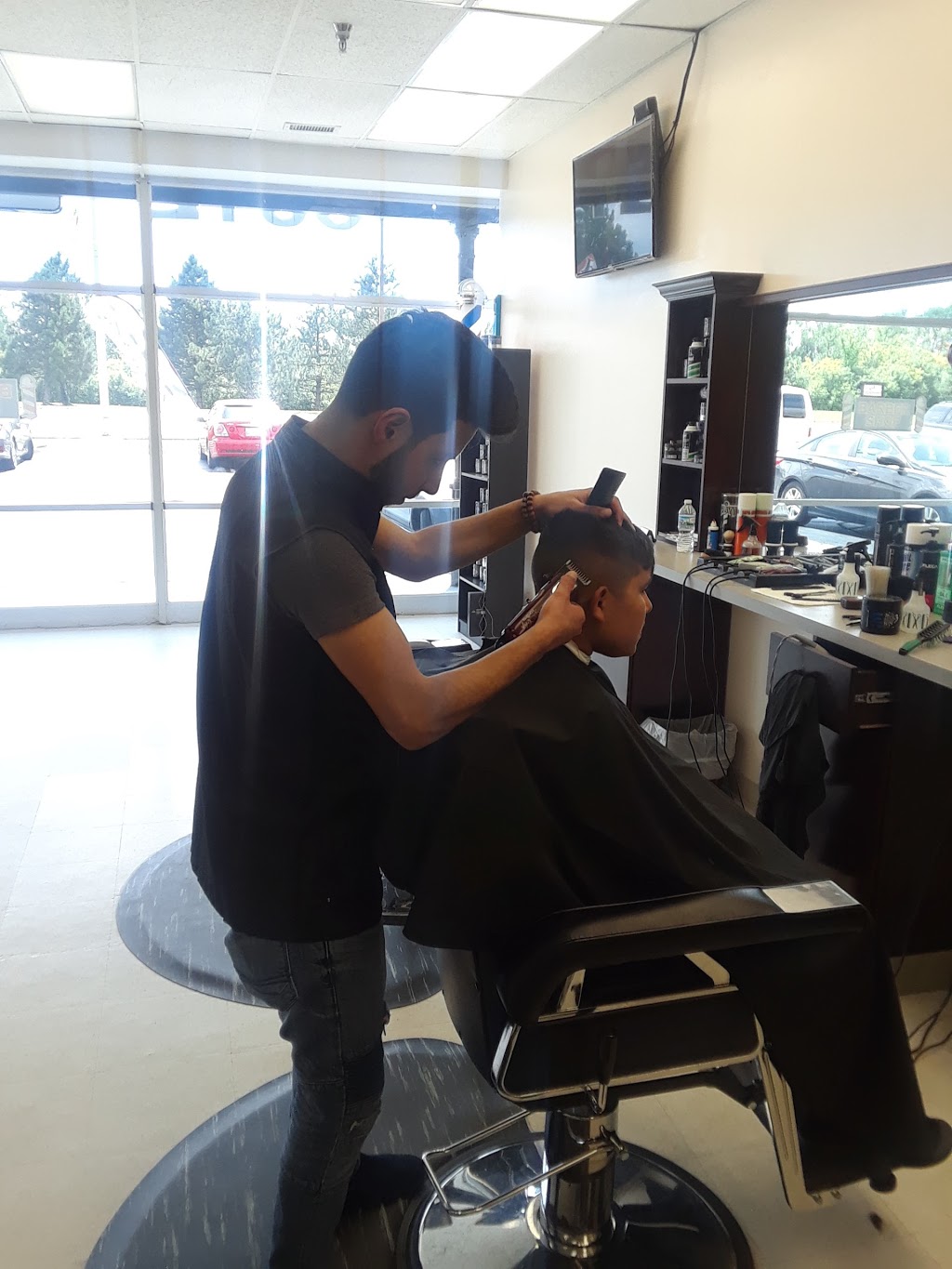 Professional Cutz Barber Shop | 6068 159th St, Oak Forest, IL 60452, USA | Phone: (708) 897-9009