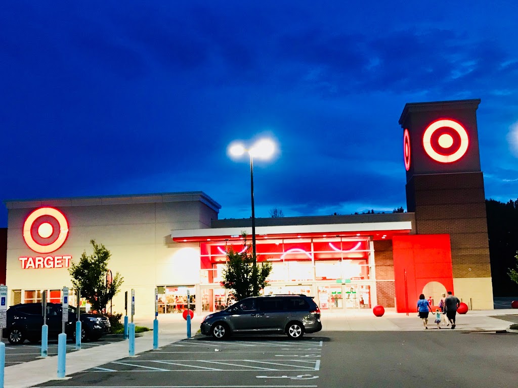 Target | 101 Grand Ave, North Brunswick Township, NJ 08902, USA | Phone: (732) 798-2558