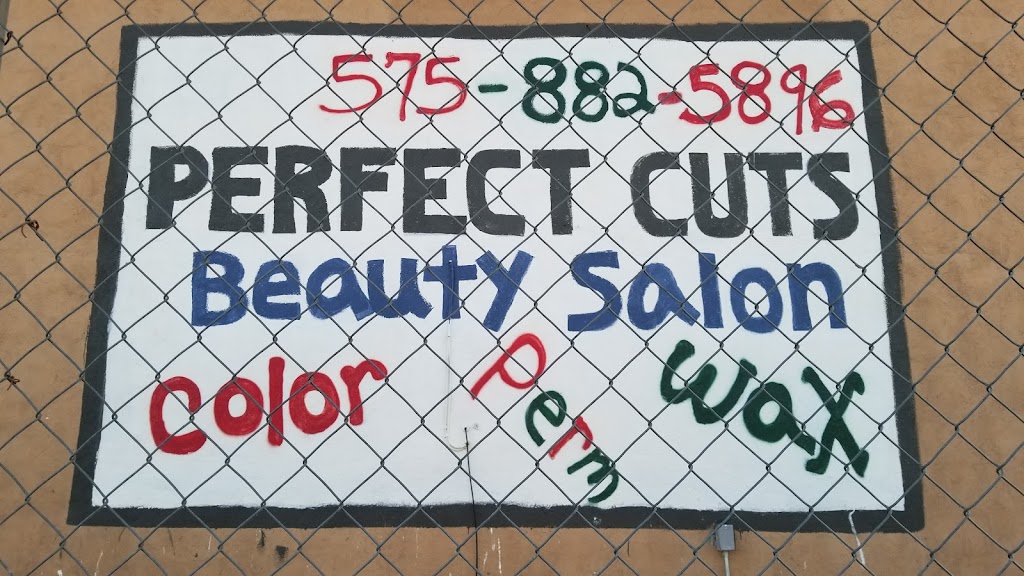 Perfect Cuts | 716 E Ohara Rd, Anthony, NM 88021, USA | Phone: (915) 694-1482