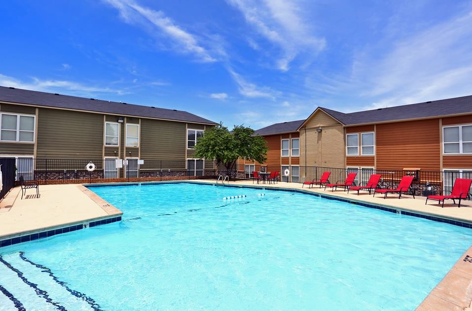 Cottages at Hefner Road | 1209 W Hefner Rd #126, Oklahoma City, OK 73114, USA | Phone: (405) 608-6808