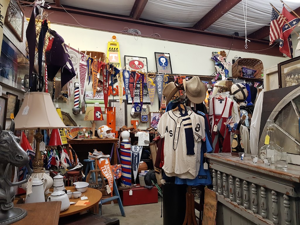 Antique Center | 2213 S Church St #5519, Murfreesboro, TN 37130, USA | Phone: (615) 896-5188