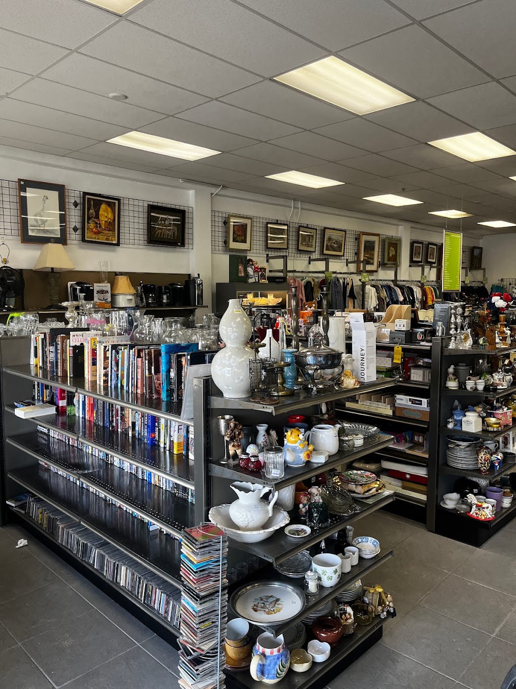 The Council Shop | 2515 Magnolia Blvd, Burbank, CA 91505 | Phone: (323) 852-8502