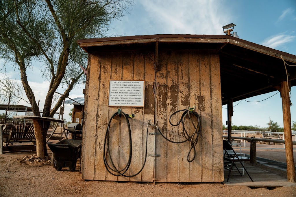 Superstition Stables Horse Boarding | 2151 N Warner Dr, Apache Junction, AZ 85120 | Phone: (480) 620-3253