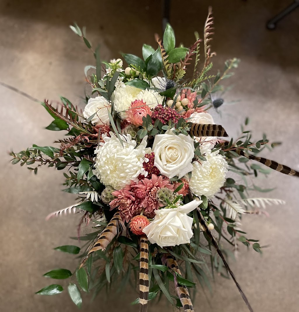 Lake Worth Florist | 6650 Azle Ave, Lake Worth, TX 76135, USA | Phone: (817) 237-3317