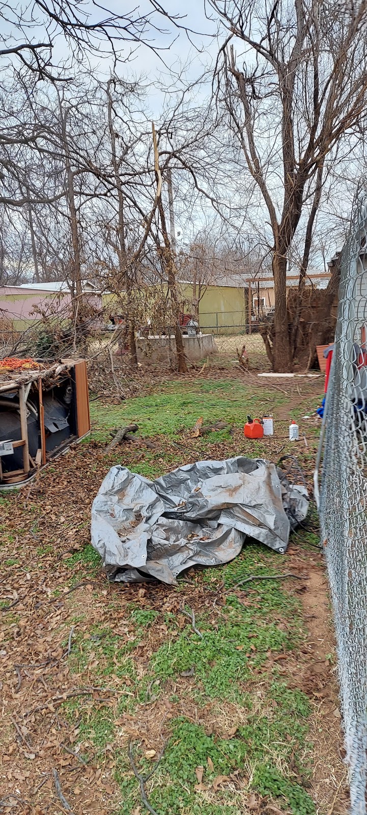 Lorraine Thomas Park | 2350 S Independence Ave, Oklahoma City, OK 73108, USA | Phone: (405) 297-3882