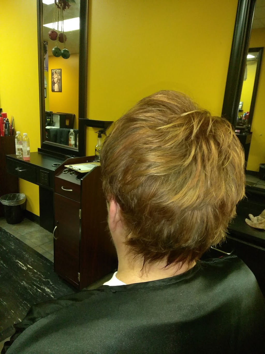 Guys And Dolls Hair Salon | 9822 Potranco Rd #113, San Antonio, TX 78251, USA | Phone: (210) 265-1103