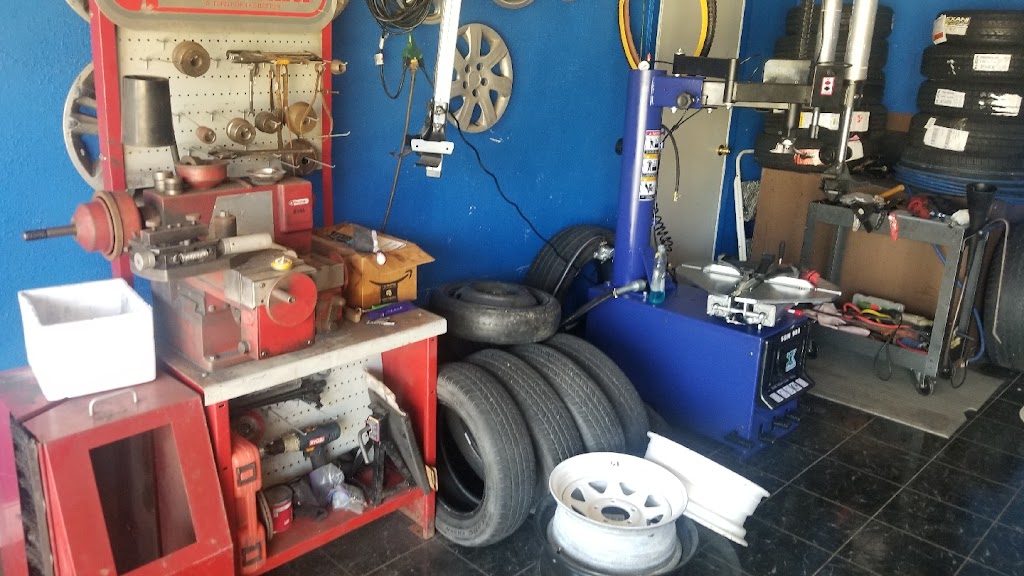 Autotech Roadside Service & Mobile Tire & Brake Mechanic | 506 Meadowlawn St, Shoreacres, TX 77571, USA | Phone: (713) 818-4342