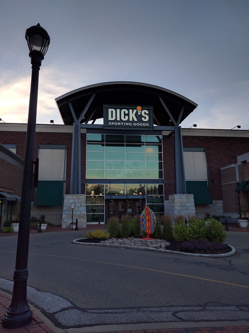 DICKS Sporting Goods | 24545 Cedar Rd, Lyndhurst, OH 44124, USA | Phone: (216) 706-9400