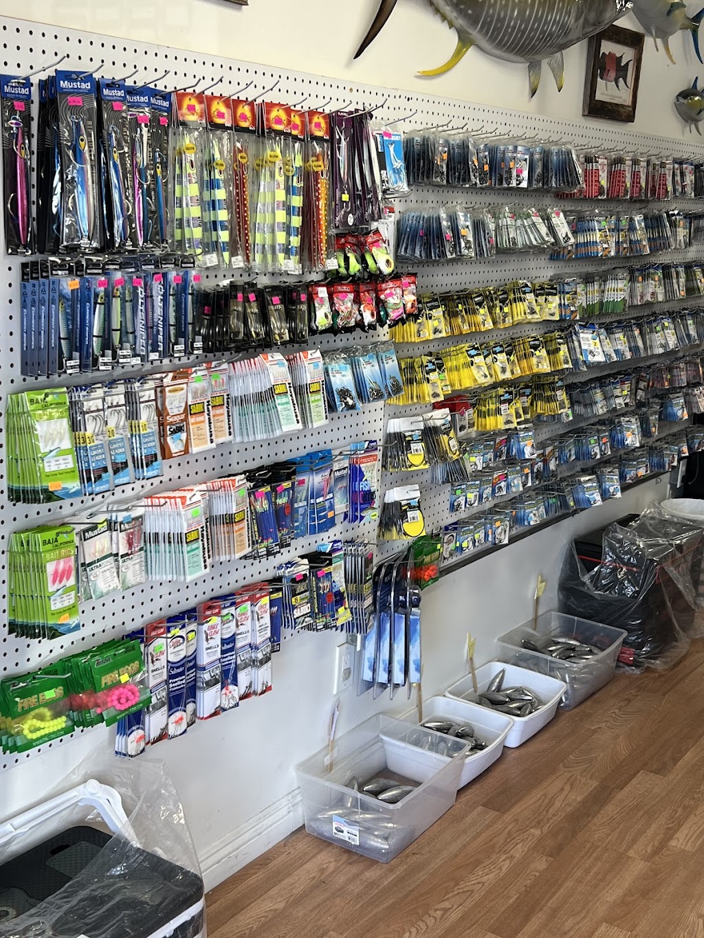 World Fishing Tackle | 1227 W Valley Blvd Blvd120, Alhambra, CA 91803, USA | Phone: (626) 861-2666