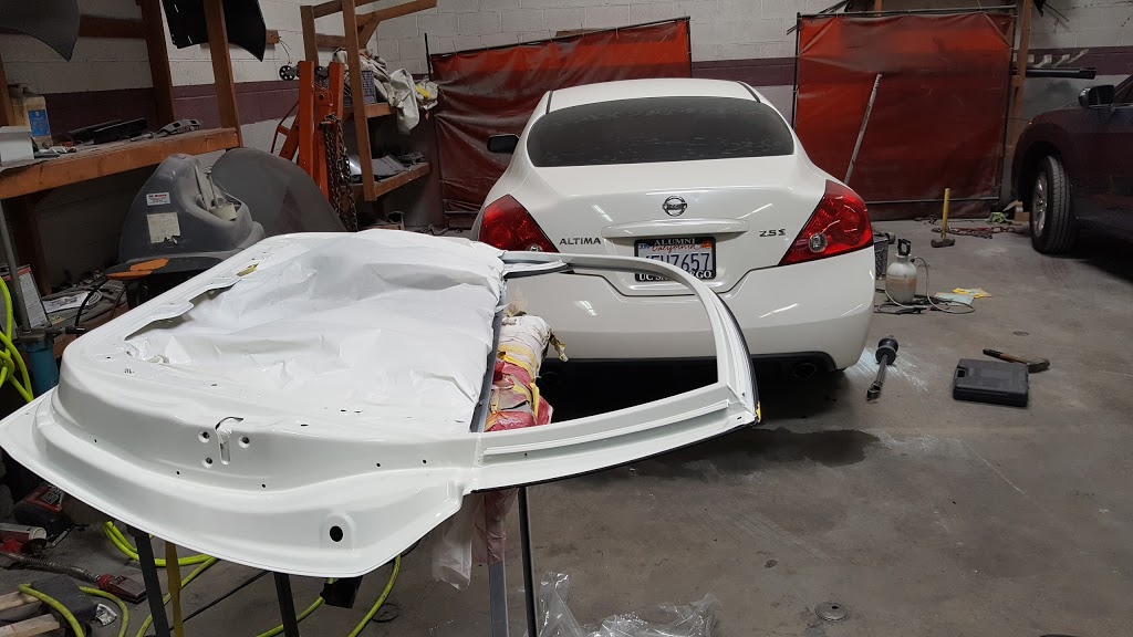 New Youngs Auto Body & Paint | 10960 Dale Ave, Stanton, CA 90680, USA | Phone: (714) 826-0777