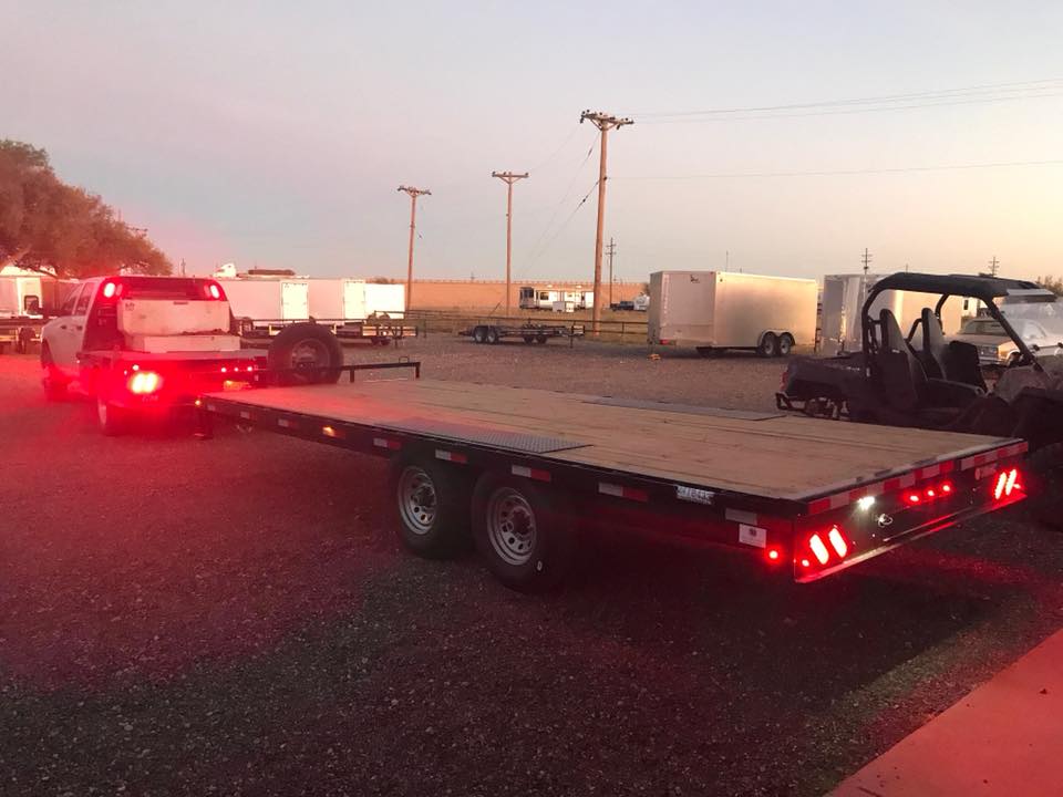 TB Trailer Sales | 8901 I-27, Lubbock, TX 79403, USA | Phone: (806) 543-4641