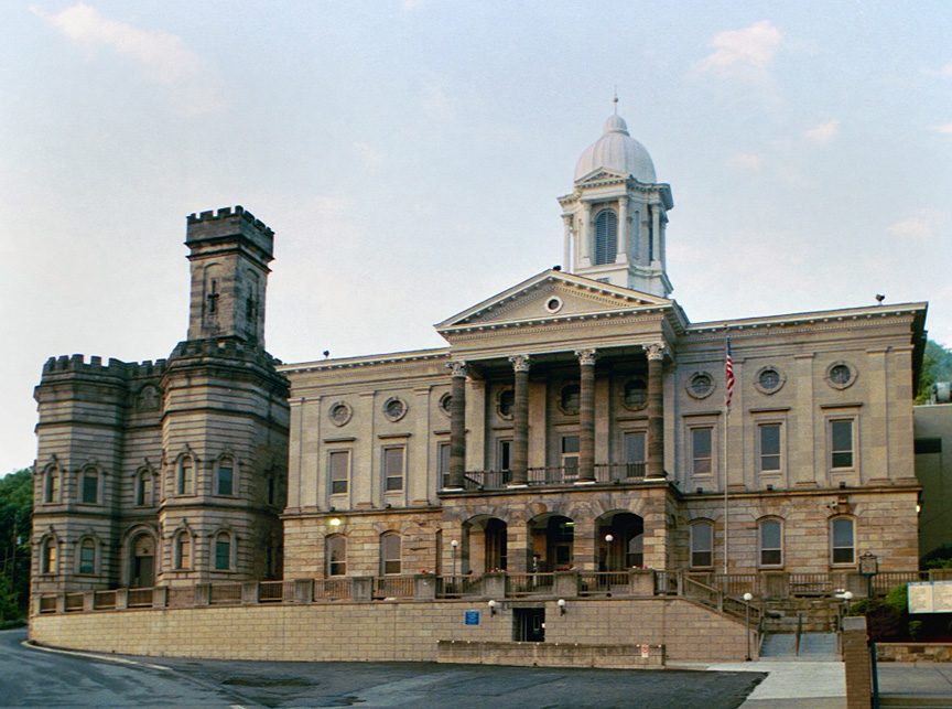 Armstrong County Courthouse | 500 Market St # 1, Kittanning, PA 16201, USA | Phone: (724) 543-2500