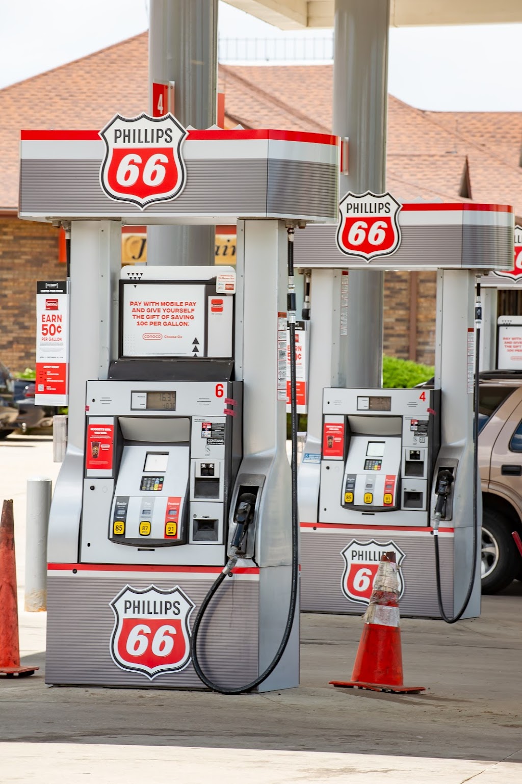 Phillips 66 | 1801 Hover St, Longmont, CO 80501, USA | Phone: (303) 651-0868