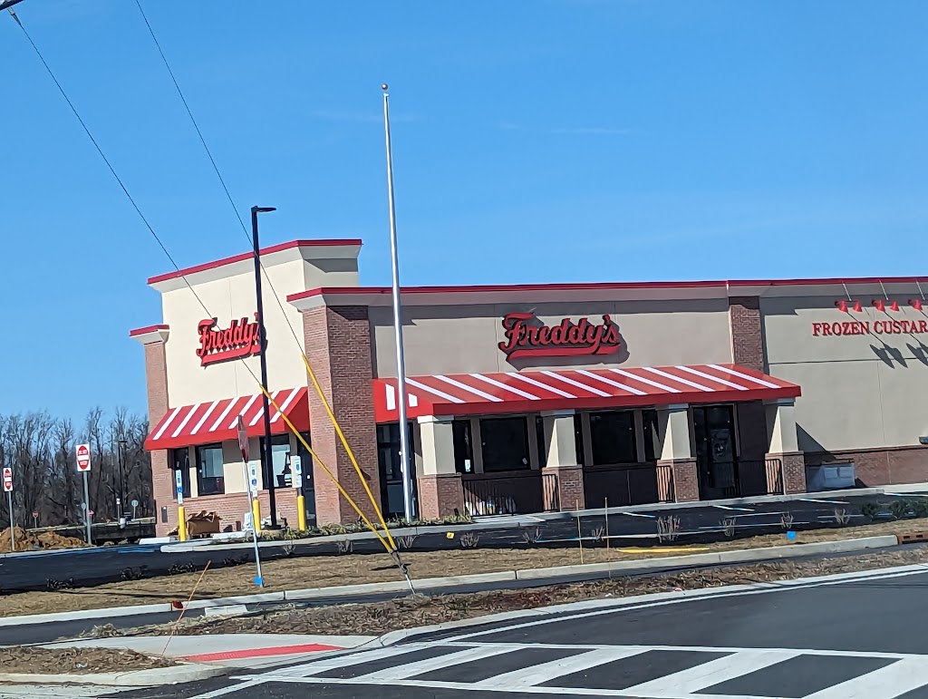 Freddys Frozen Custard & Steakburgers | 2325 Mt Holly Rd, Burlington Township, NJ 08016, USA | Phone: (609) 845-3411