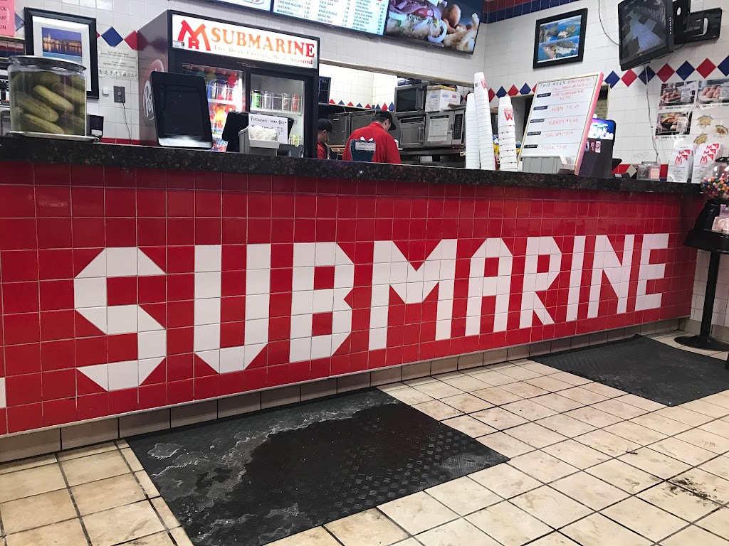 Mr. Submarine | 9016 47th St, Brookfield, IL 60513, USA | Phone: (708) 485-0599