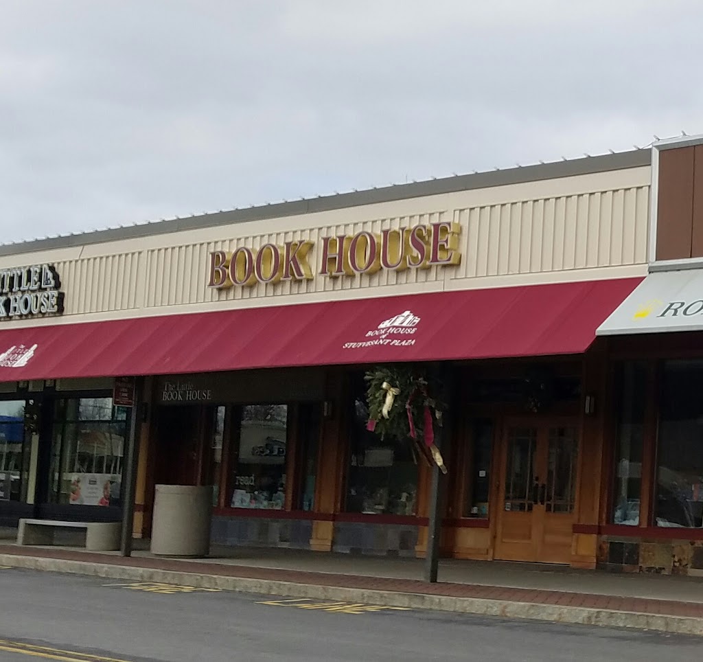 Book House of Stuyvesant Plaza | 1475 Western Ave #62, Albany, NY 12203, USA | Phone: (518) 489-4761