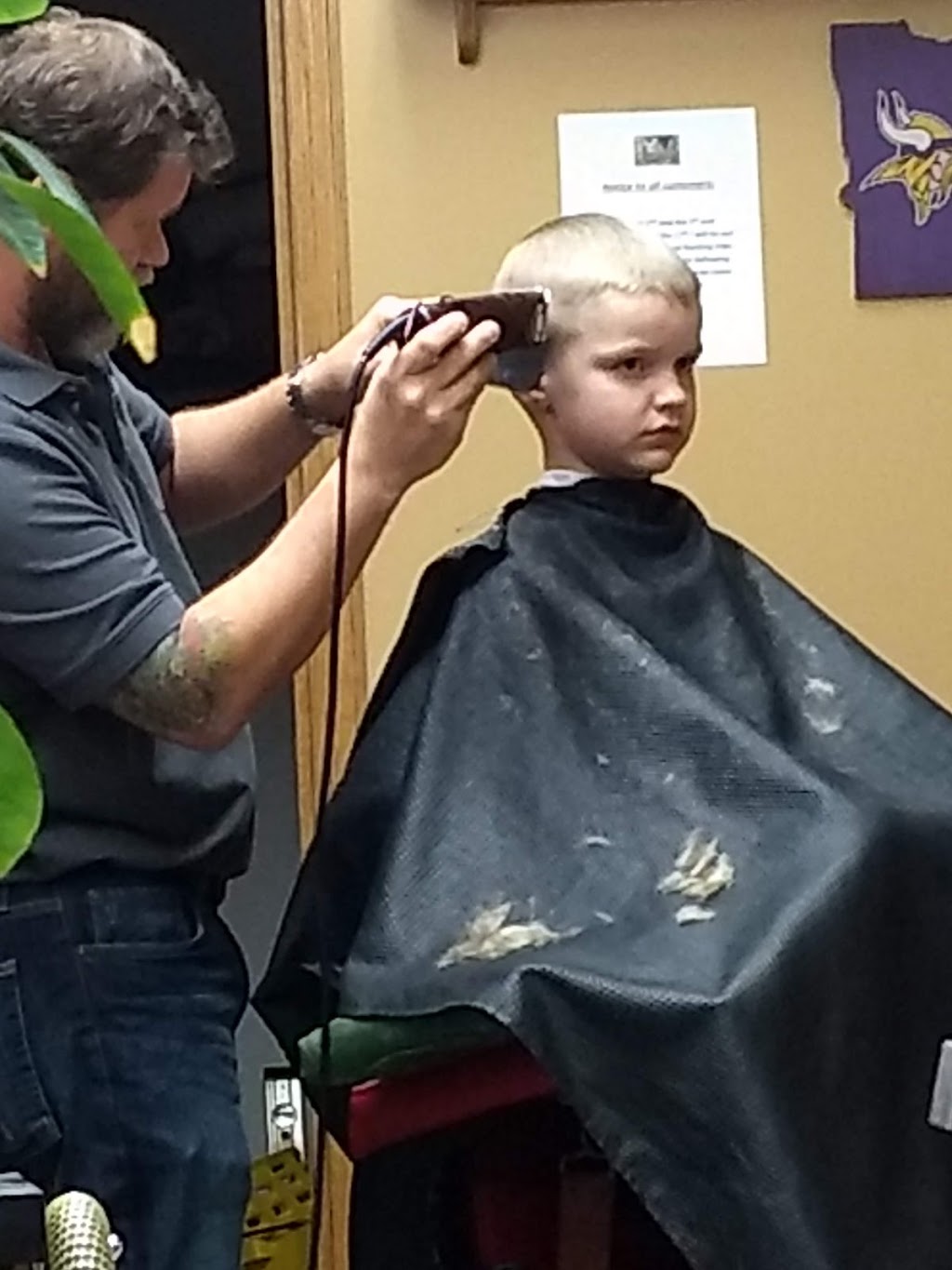 Little Canada Barbers | 2940 Rice St, Little Canada, MN 55113, USA | Phone: (651) 343-5545