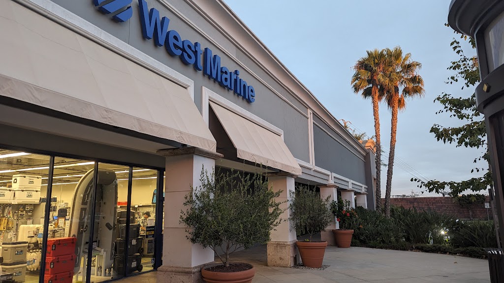 West Marine | 4750 Admiralty Way, Marina Del Rey, CA 90292, USA | Phone: (310) 823-5357