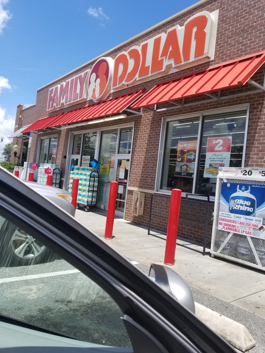 Family Dollar | 1319 Rock Springs Rd, Apopka, FL 32712, USA | Phone: (407) 553-4460