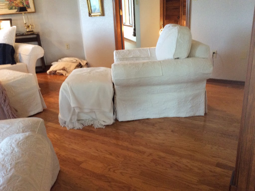 Marges Custom Slipcovers | 9536 Bud St, Hudson, FL 34669, USA | Phone: (727) 868-3898