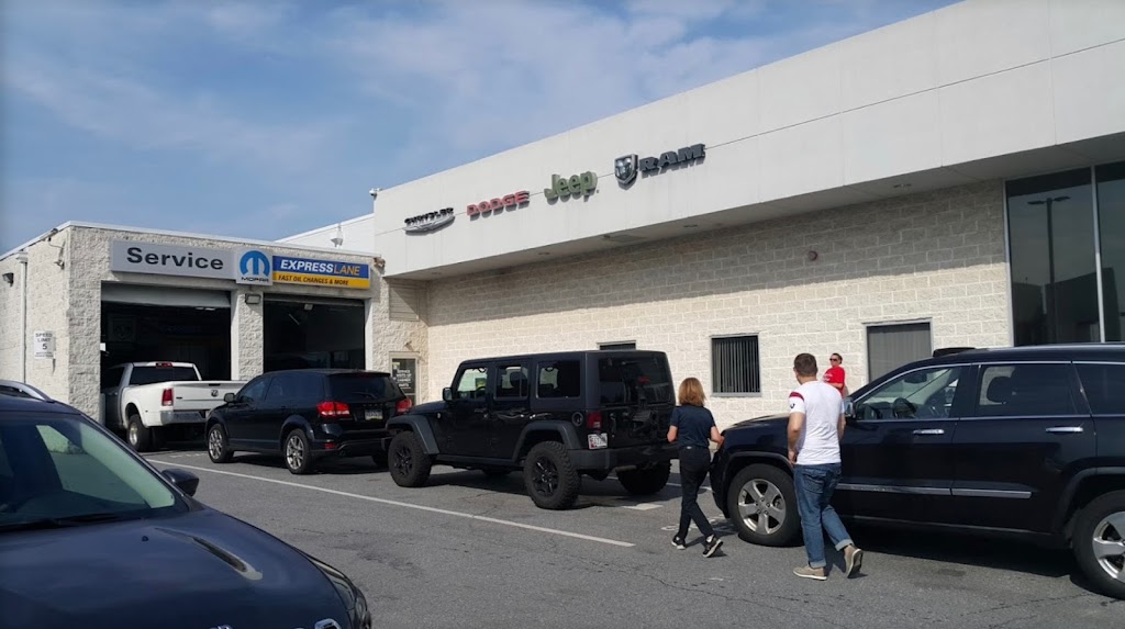 Chrysler Jeep Dodge RAM Service Center | 12430 Auto Dr, Clarksville, MD 21029, USA | Phone: (800) 934-9595