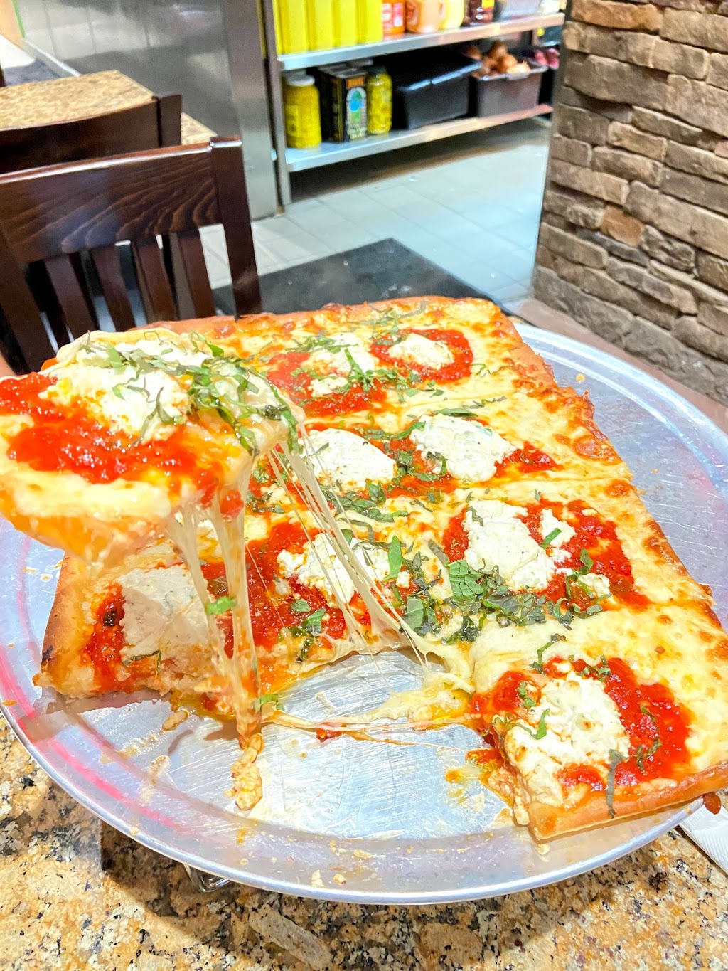 Joeys New York Pizza & Italian Restaurant | 1312 Seven Springs Blvd, New Port Richey, FL 34655, USA | Phone: (727) 807-6001