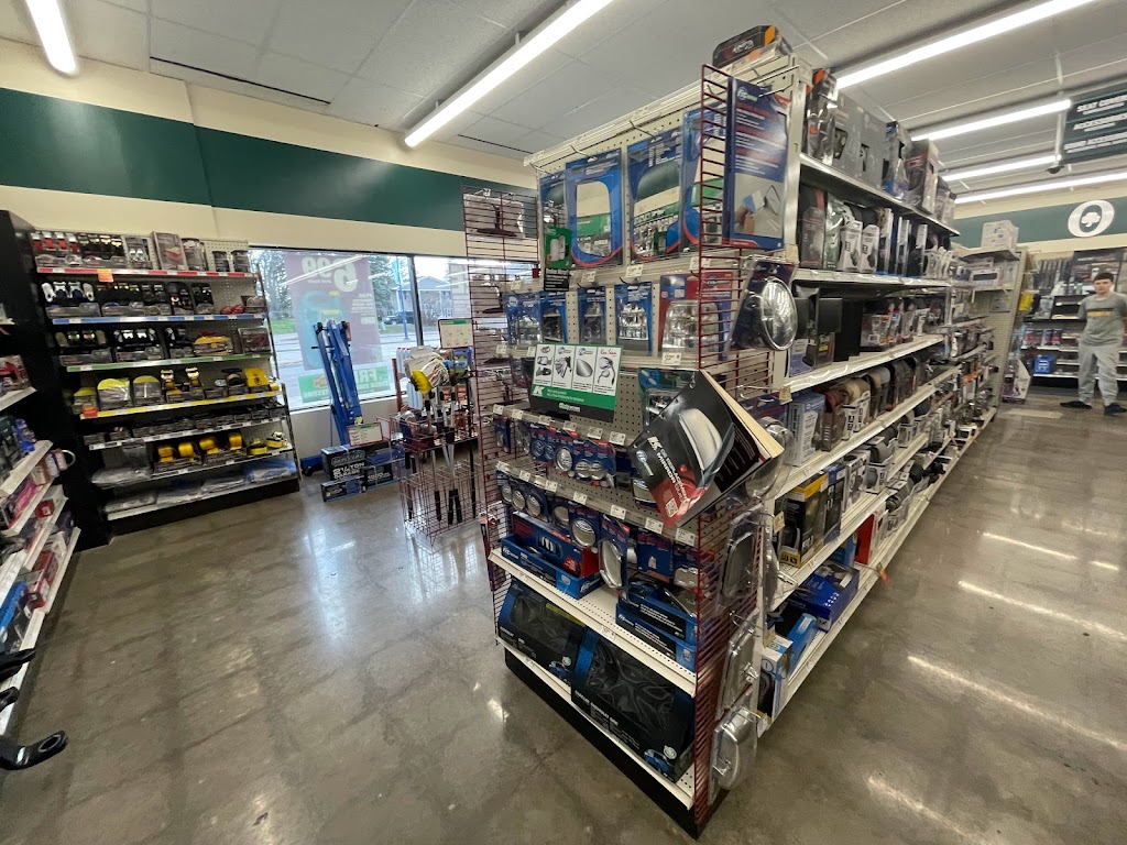 OReilly Auto Parts | 831 W Broadway Ave, Forest Lake, MN 55025, USA | Phone: (651) 464-7847