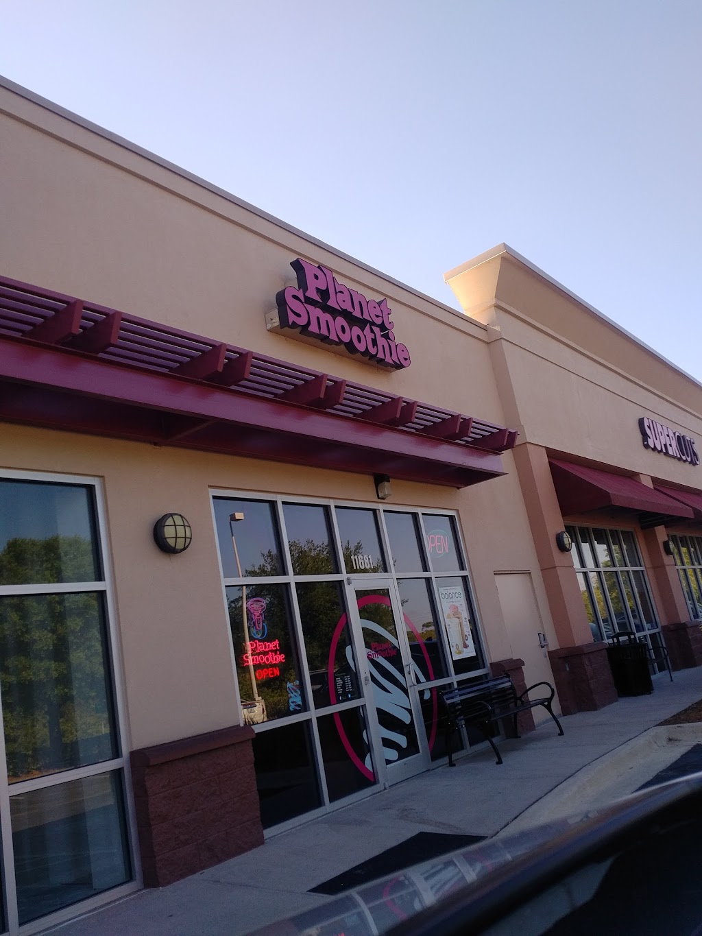 Planet Smoothie | 11681 W Hillsborough Ave, Tampa, FL 33635, USA | Phone: (813) 891-4243