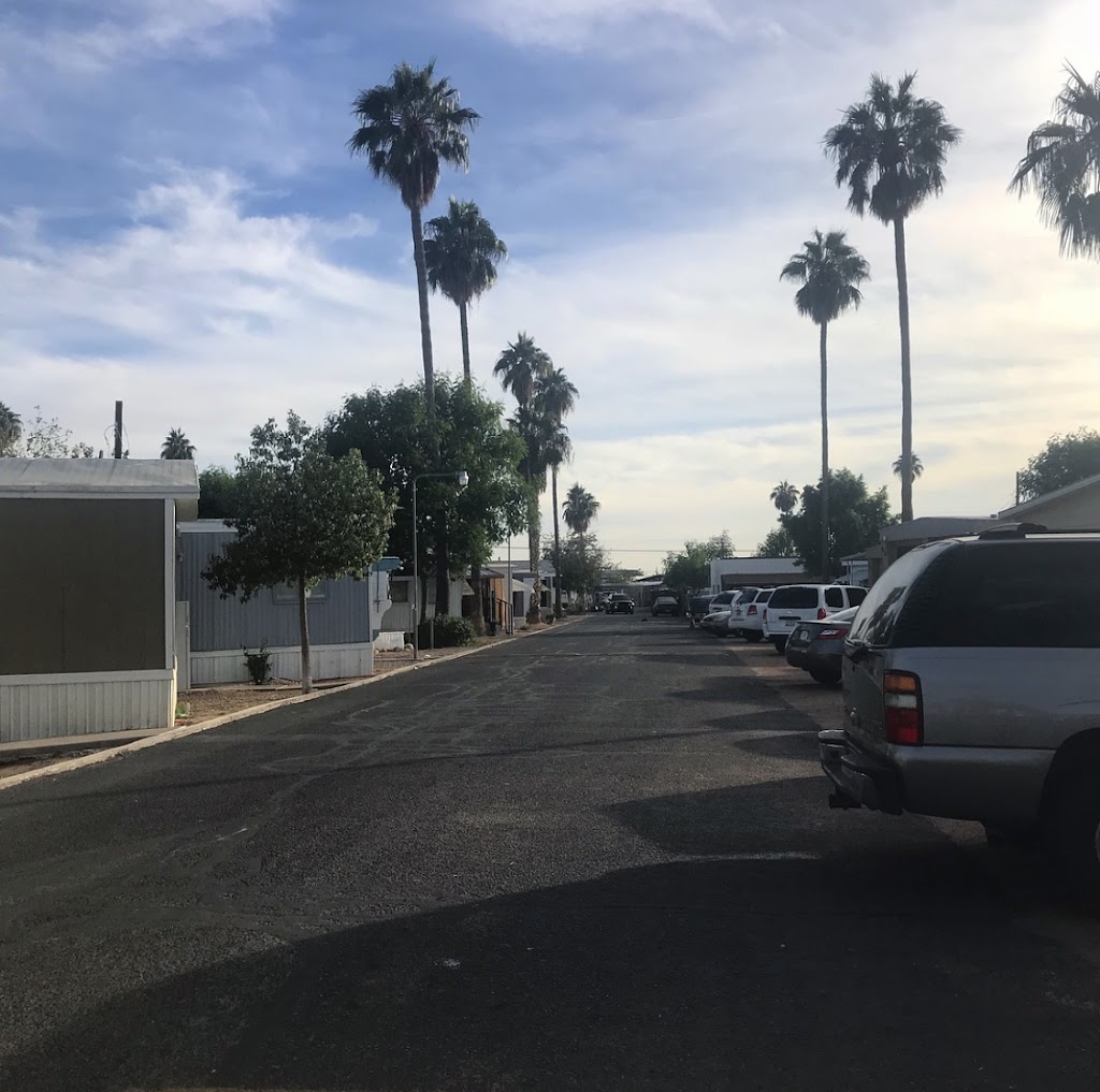 Apache West Mobile Home & RV Park | Management Office, 1035 W Main St, Mesa, AZ 85201, USA | Phone: (480) 969-7147