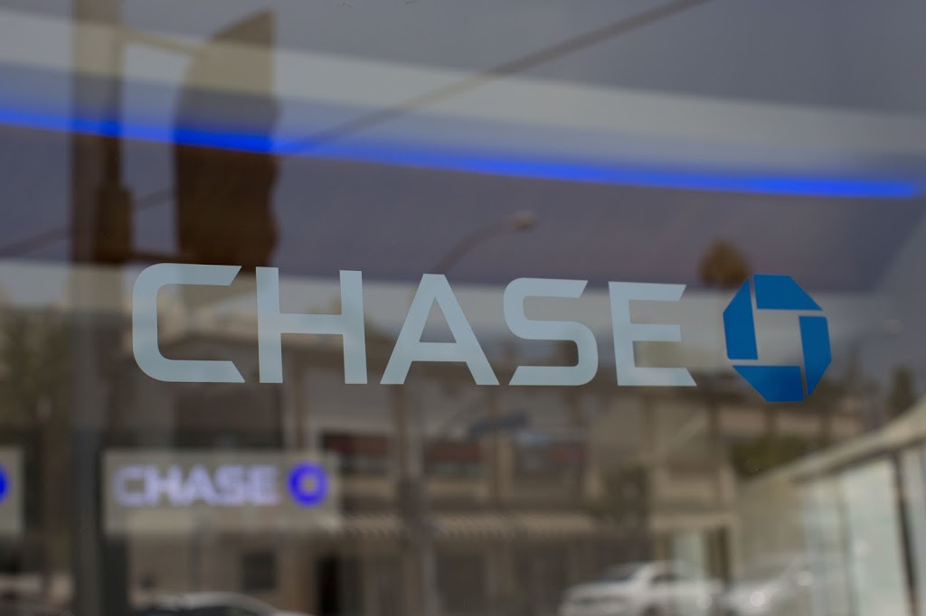 Chase Bank | 8730 19th St, Rancho Cucamonga, CA 91701, USA | Phone: (909) 987-3560