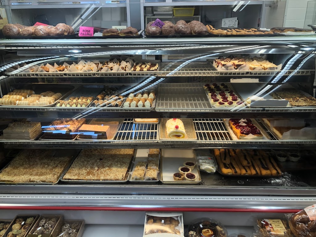 St. Joseph Bakery | 53 Facer St, St. Catharines, ON L2M 5H7, Canada | Phone: (905) 937-4411