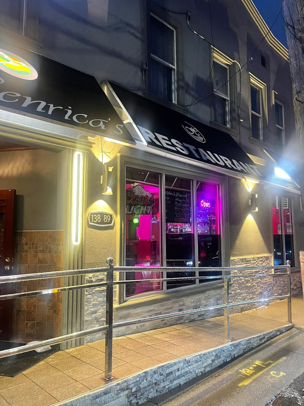 Henricas | 138-89 Francis Lewis Blvd, Queens, NY 11422, USA | Phone: (718) 527-7355