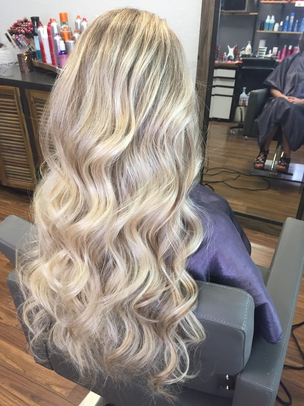 The Blonde Salon Atlanta | 2365 Spring Rd SE #316, Smyrna, GA 30080, USA | Phone: (770) 405-8339