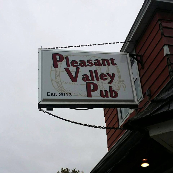 Pleasant Valley Pub | 4493 Co Rd P, Jackson, WI 53037, USA | Phone: (262) 677-9777