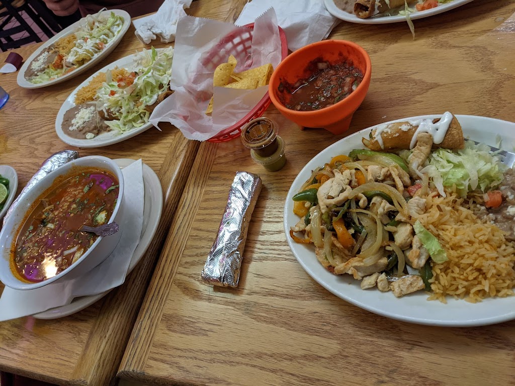 El Mexican Restaurant of Hastings | 119 2nd St E, Hastings, MN 55033, USA | Phone: (651) 437-5002