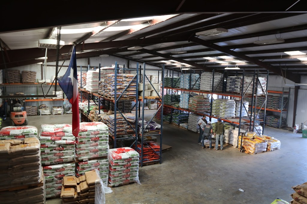 Russell Feed & Supply Decatur | 1817 US-287, Decatur, TX 76234, USA | Phone: (940) 627-2312