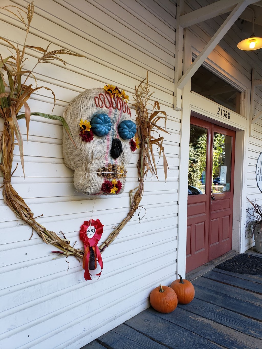 White Rabbit Bakery | 21368 Pacific Hwy E, Aurora, OR 97002, USA | Phone: (503) 267-9044