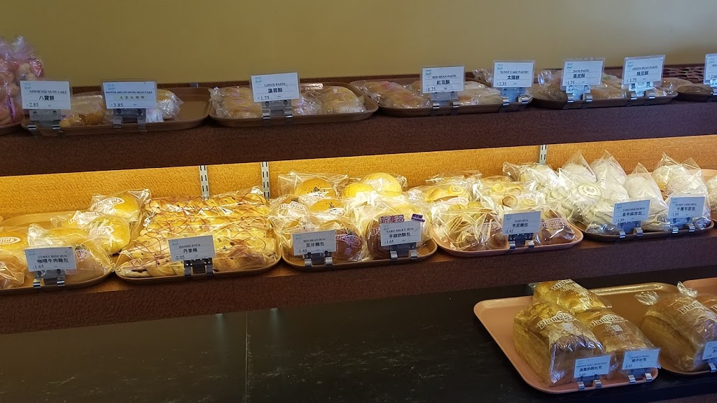 Diamond Bakery | 927 E Las Tunas Dr G, San Gabriel, CA 91776, USA | Phone: (626) 287-2876