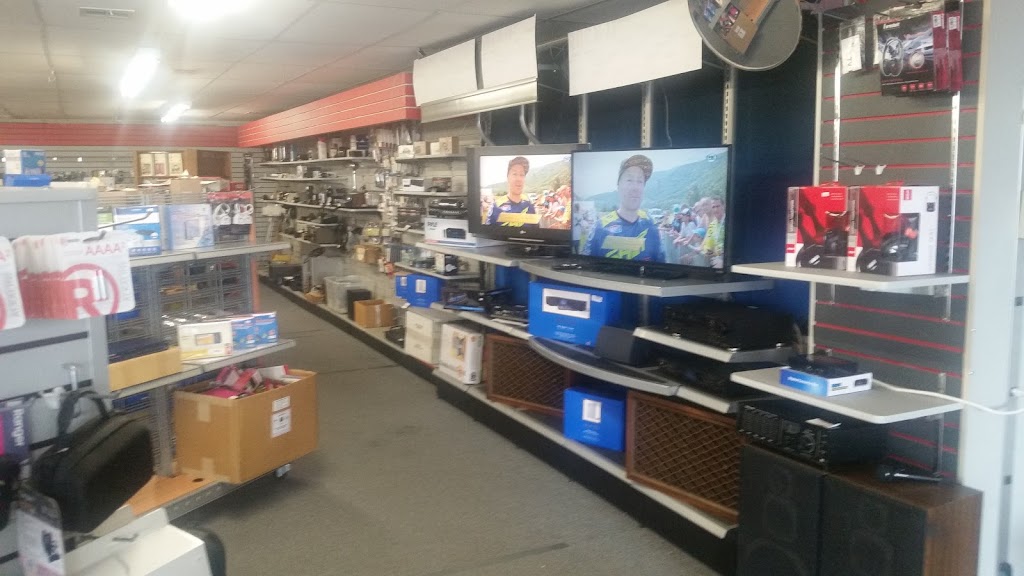 B & H Sales & Service - RadioShack Dealer | 707 N Baltimore Ave, Derby, KS 67037, USA | Phone: (316) 788-4225