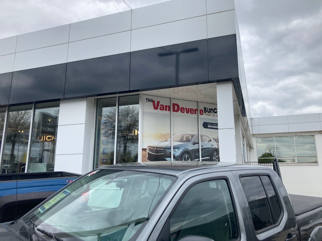 Van Devere Buick | 300 W Market St, Akron, OH 44303 | Phone: (330) 835-6589