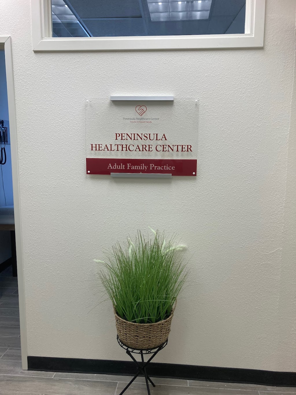 Peninsula Healthcare Center | 22330 Hawthorne Blvd #208, Torrance, CA 90505 | Phone: (424) 399-5869