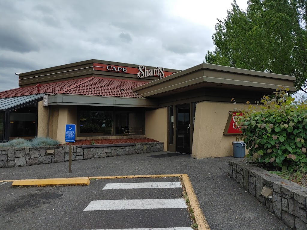 Sharis Cafe and Pies | 11335 NE Airport Way, Portland, OR 97220, USA | Phone: (503) 254-5041
