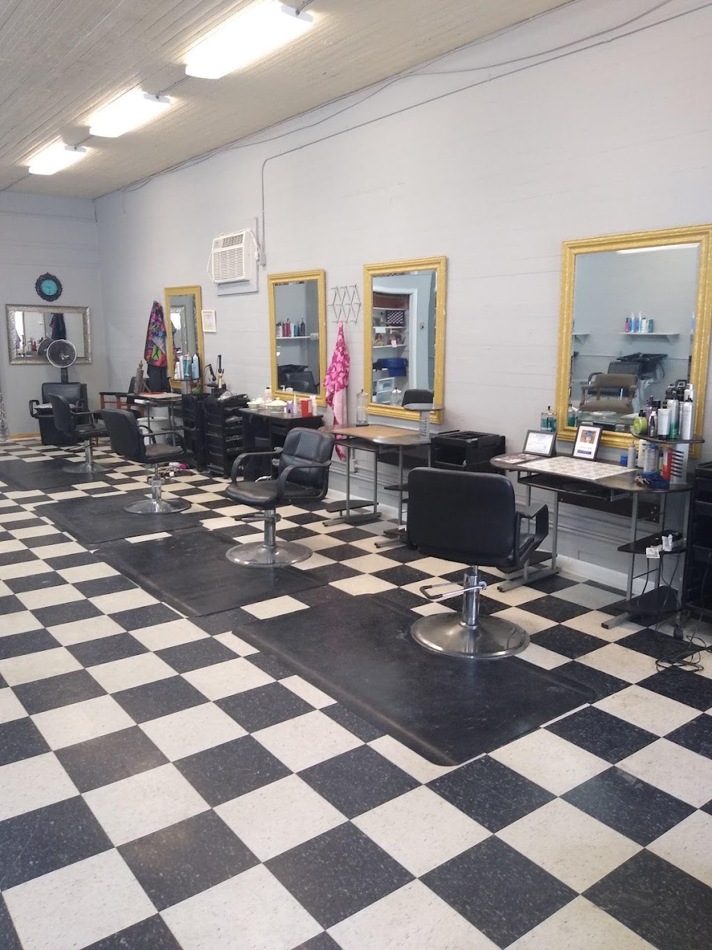 Lascassas Salon | 4685 E Jefferson Pike, Lascassas, TN 37085, USA | Phone: (615) 890-0609