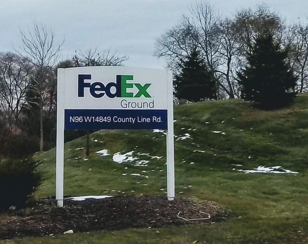 FedEx Ground | N96W14849 County Line Rd, Menomonee Falls, WI 53051, USA | Phone: (800) 463-3339