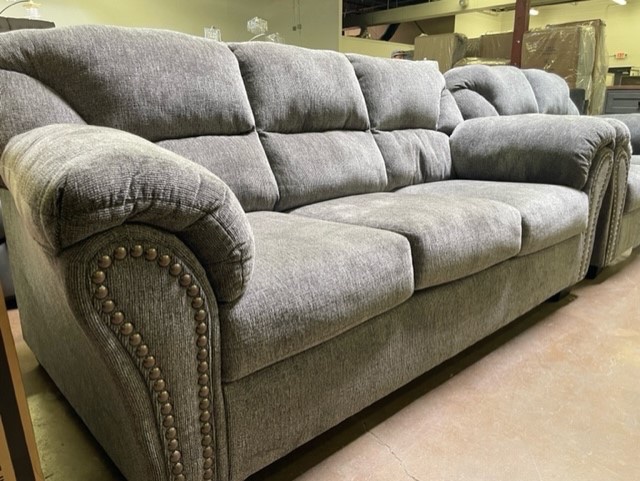 Famous Furniture Outlet | 1731 Beam Ave Suite F, Maplewood, MN 55109 | Phone: (651) 350-7178