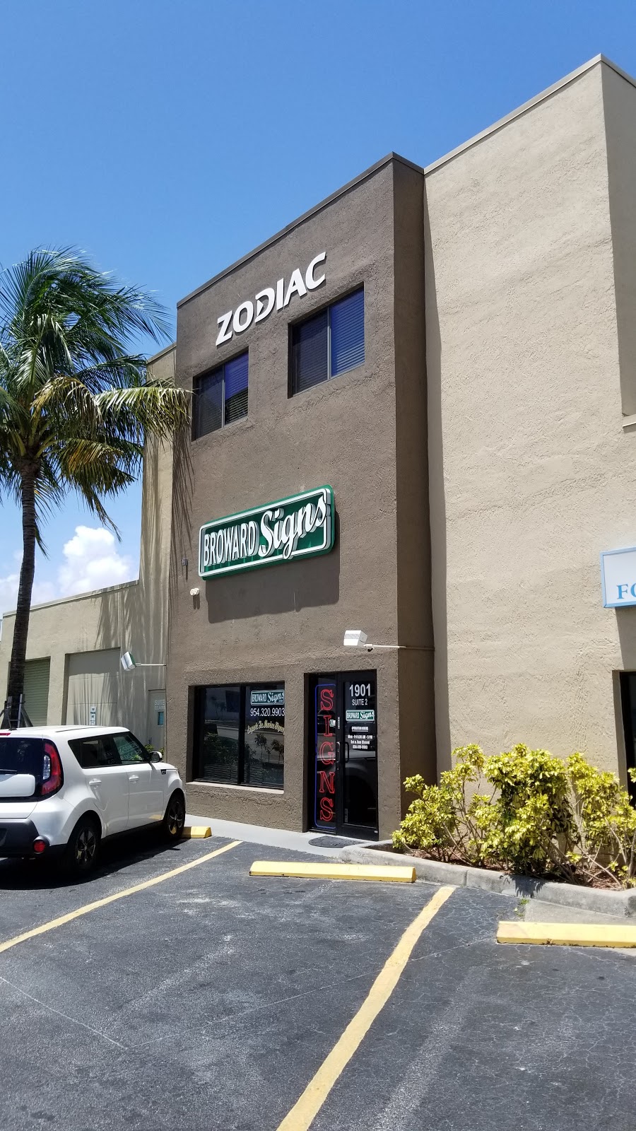 Broward Signs Inc | 1901 S Federal Hwy Ste 2, Fort Lauderdale, FL 33316, USA | Phone: (954) 320-9903